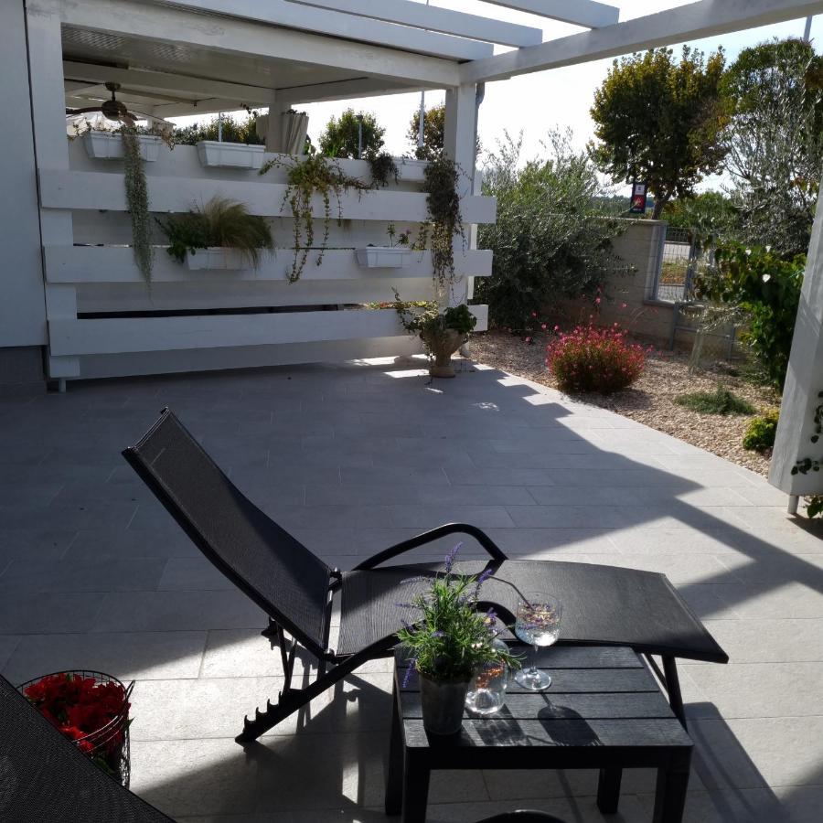 Apartman Magnolija Umag Exterior foto
